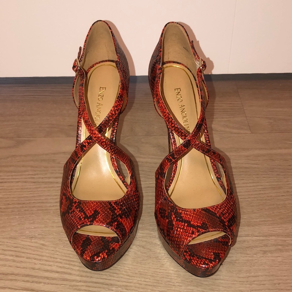 Enzo Angiolini Platform Sandals